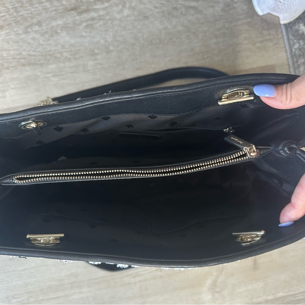 Kate Spade Black and White Tweed shoulder Bag - Picture 5 of 11